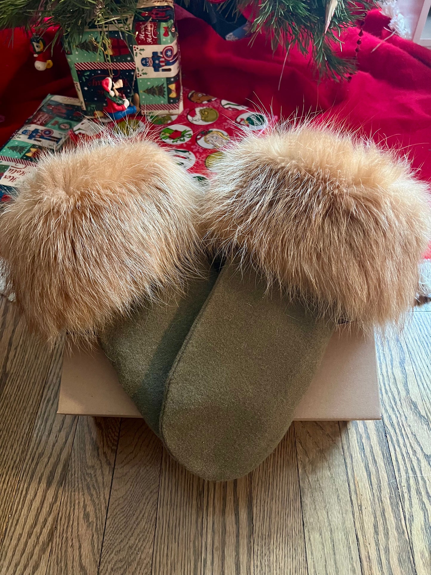 Handmade Fox Trimmed Wool Mittens