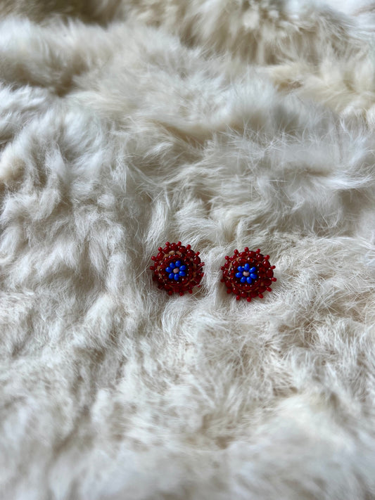 Red & Blue Studs