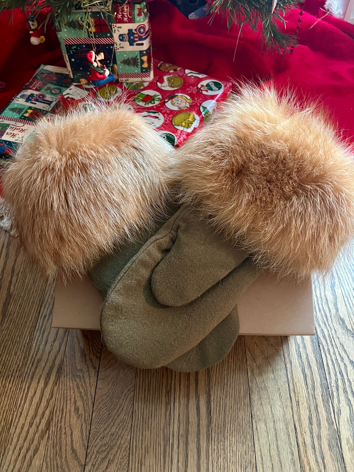 Handmade Fox Trimmed Wool Mittens